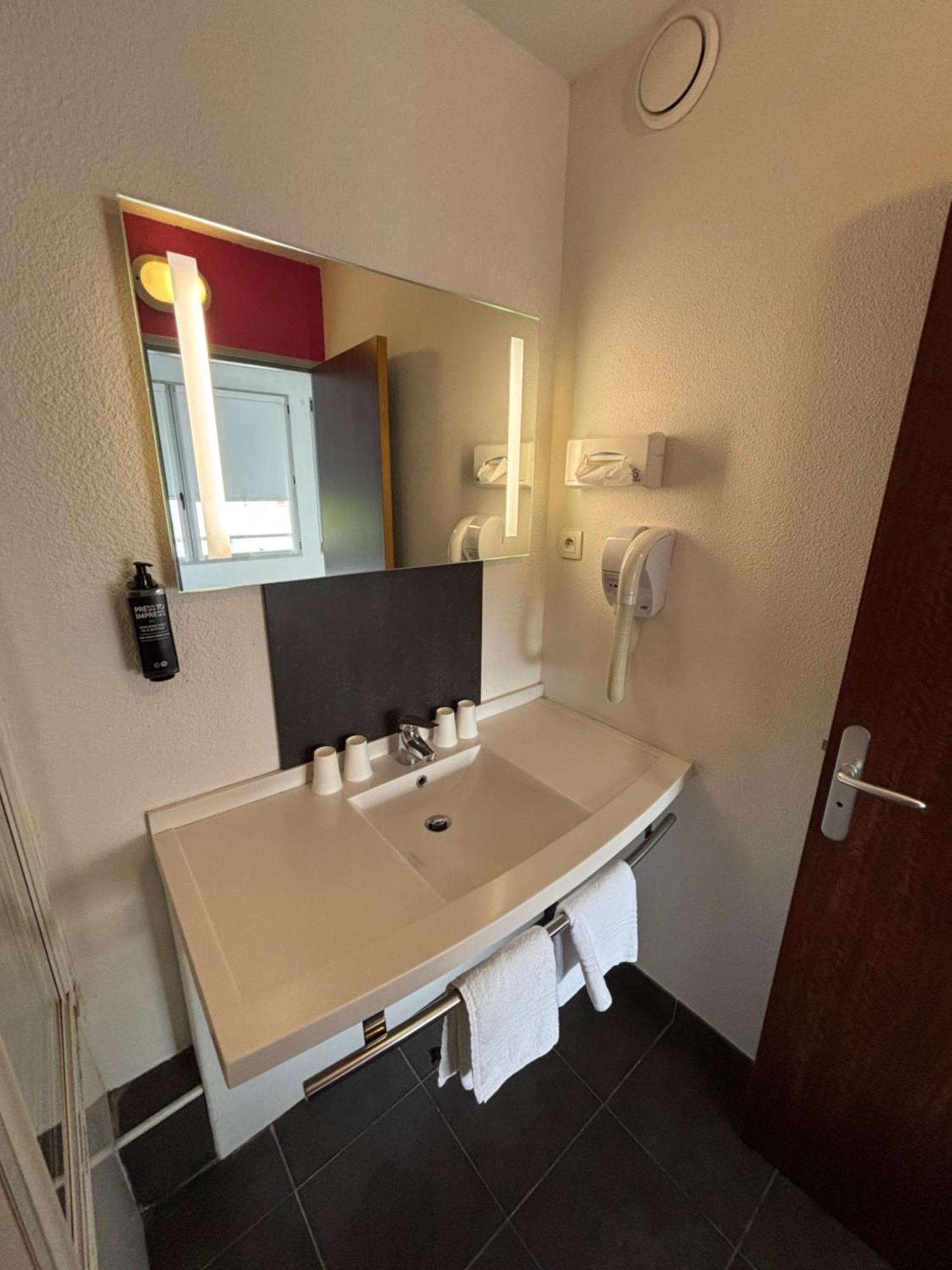 Ibis Styles Bethune Bruay La Buissiere Bruay-la-Buissière Exterior foto